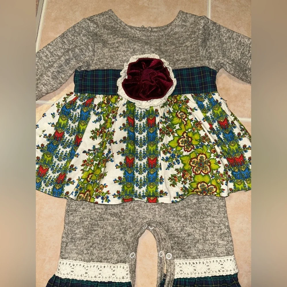 Charming Gray and Green Floral Kids Dress Set - Picture 2 of 5